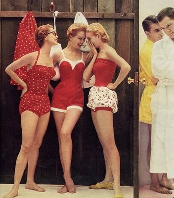 friends,pinup,vintage,happy,pinup,talking-639050ee8d127d9082d2f1da130f77ce_h