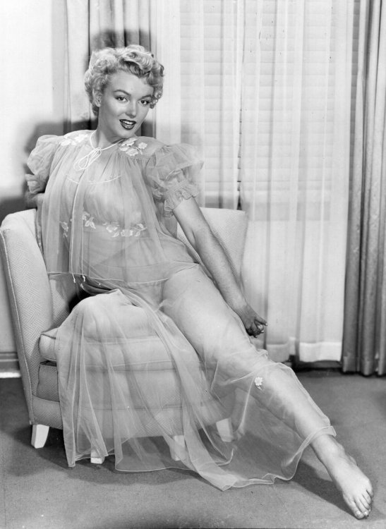 UNSPECIFIED - CIRCA 1970:  Photo of Marilyn Monroe  Photo by Michael Ochs Archives/Getty Images